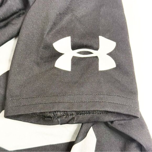 Under Armour Kids Black HeatGear Batman Compression Shirt Size Youth Small - Picture 5 of 7